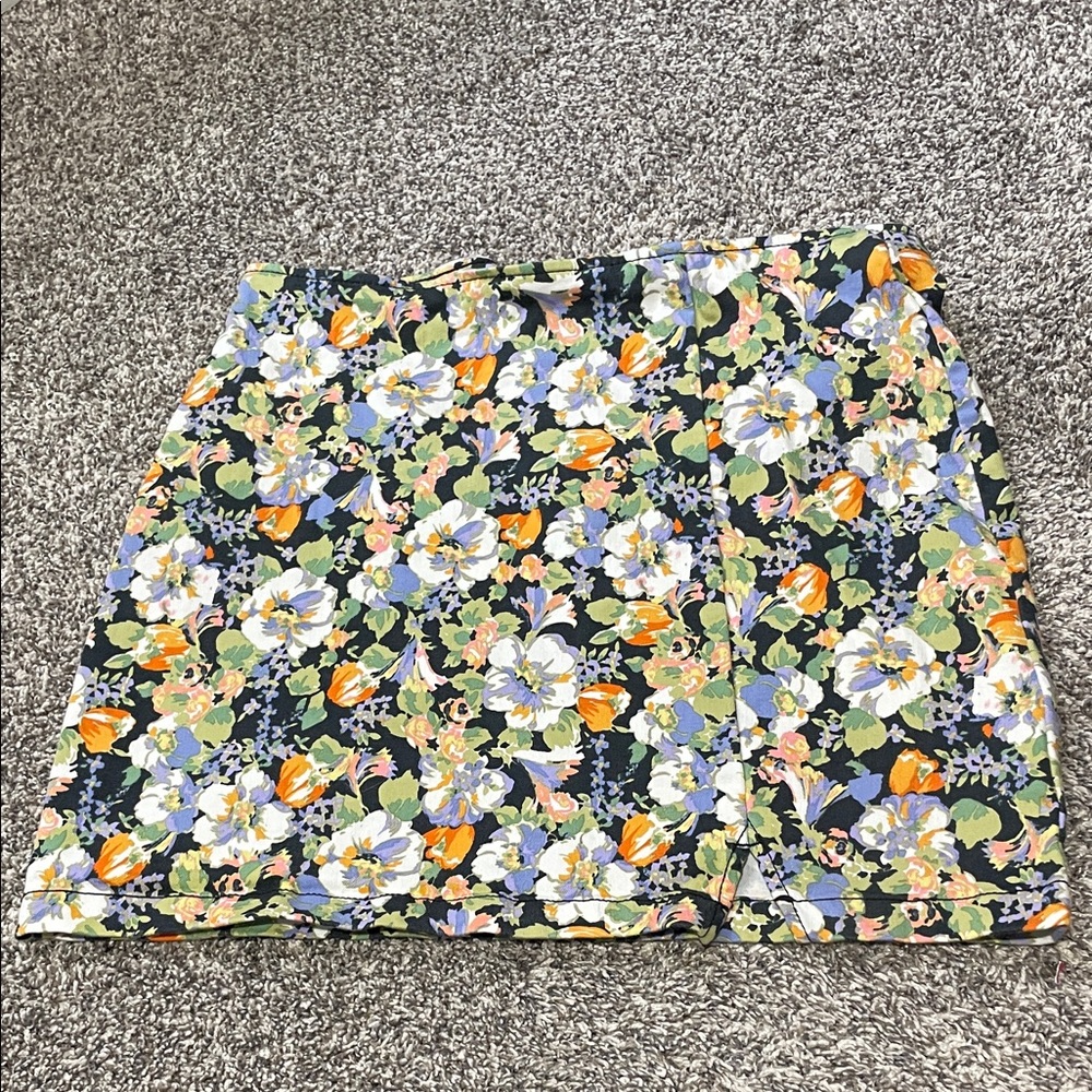 Women’s small Floral Print Skirt